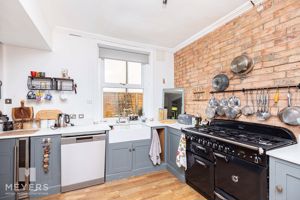 Photo 17- click for photo gallery